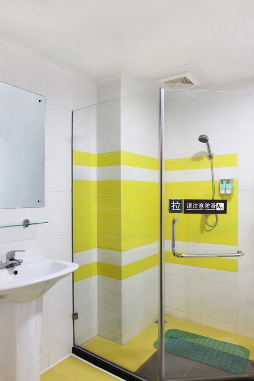 7Days Inn Shanghai Caobao Road Metro Station Quarto foto